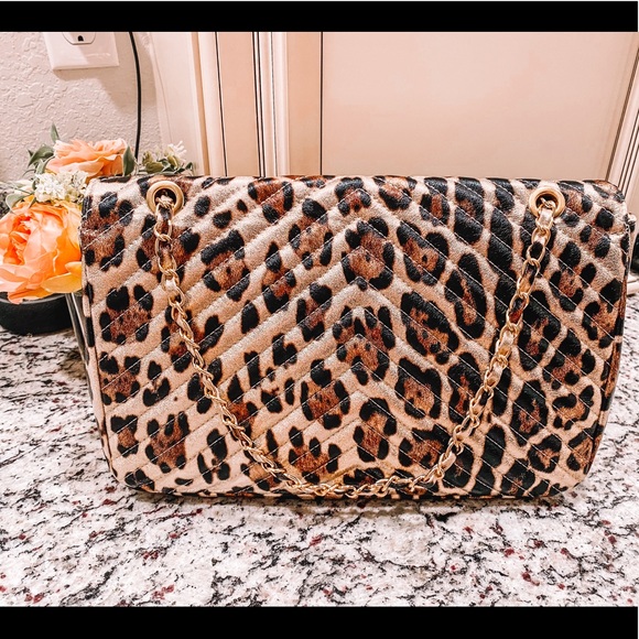 Large quilted leopard crossbody - Picture 3 of 4